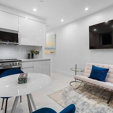 Brand New 2 Bedroom Point Grey Getaway 溫哥華 外观 照片