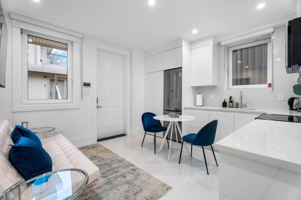 Brand New 2 Bedroom Point Grey Getaway 溫哥華 外观 照片